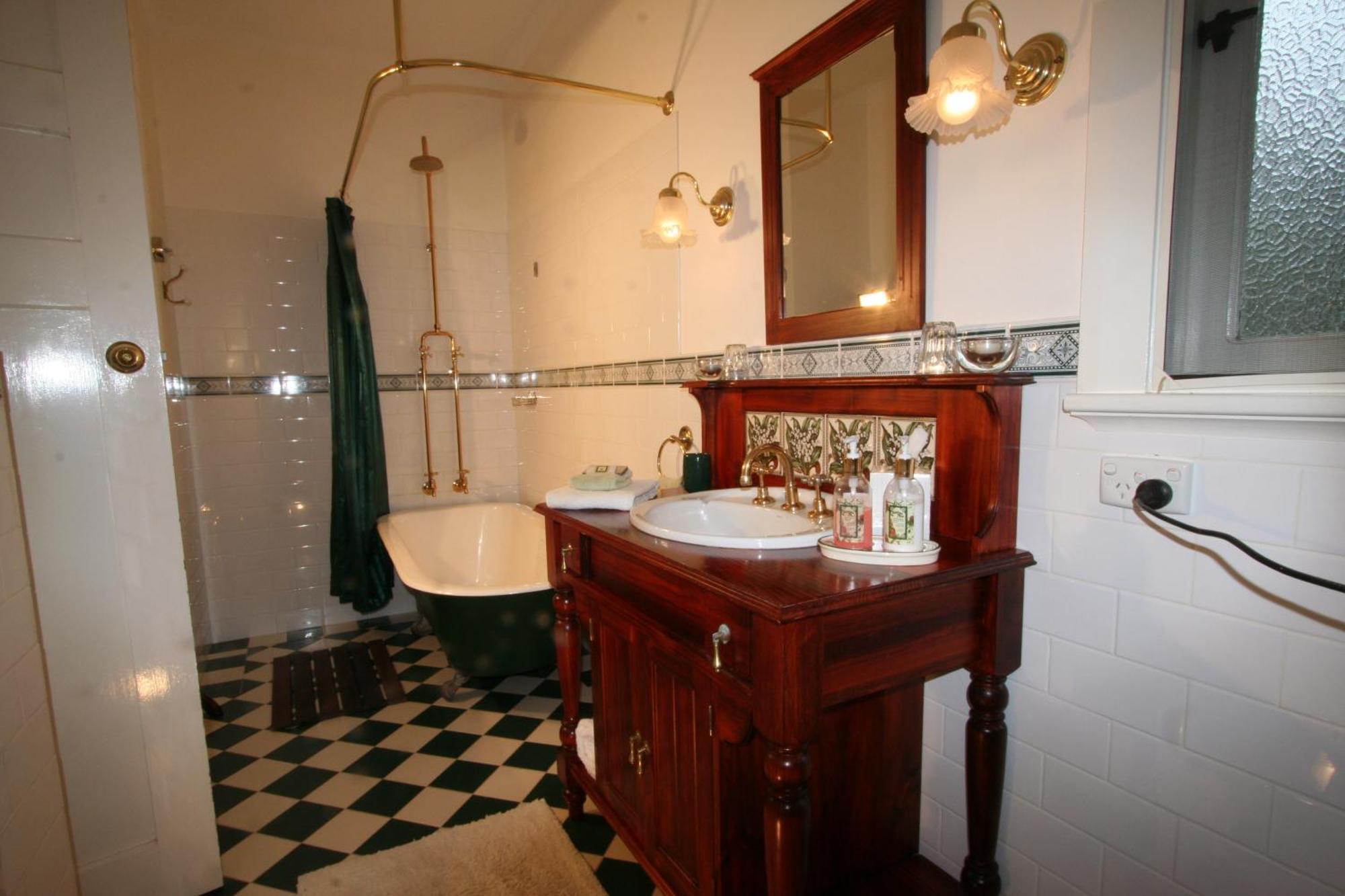 Rosebridge House Bed & Breakfast Adult Retreat Gooseberry Hill Εξωτερικό φωτογραφία