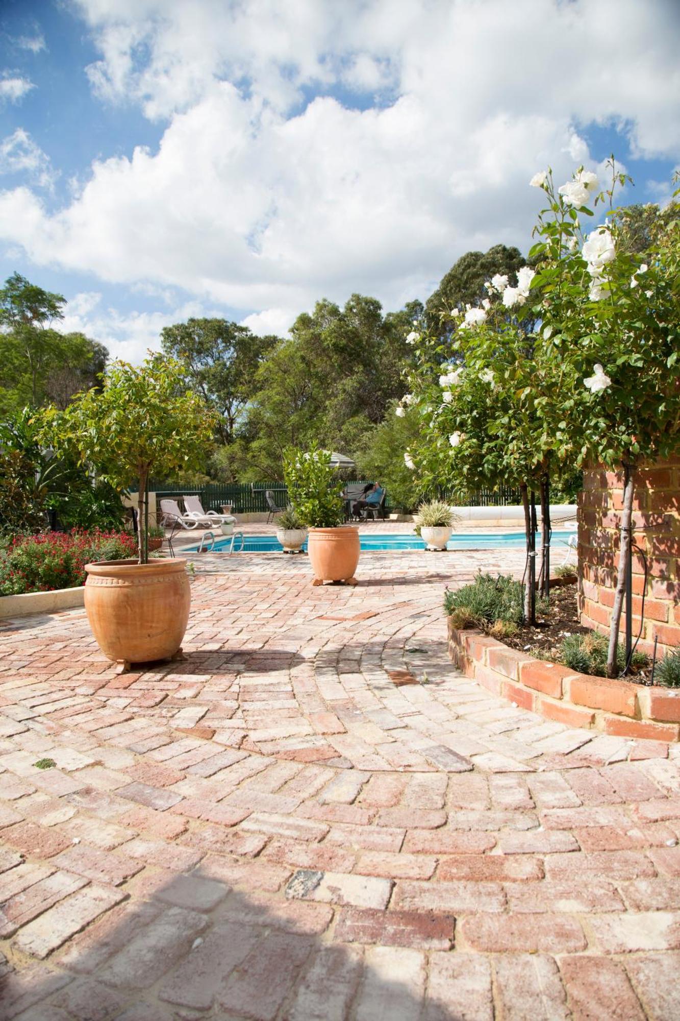 Rosebridge House Bed & Breakfast Adult Retreat Gooseberry Hill Εξωτερικό φωτογραφία